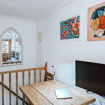 The Clapham Apartment With Private Patio London Kültér fotó