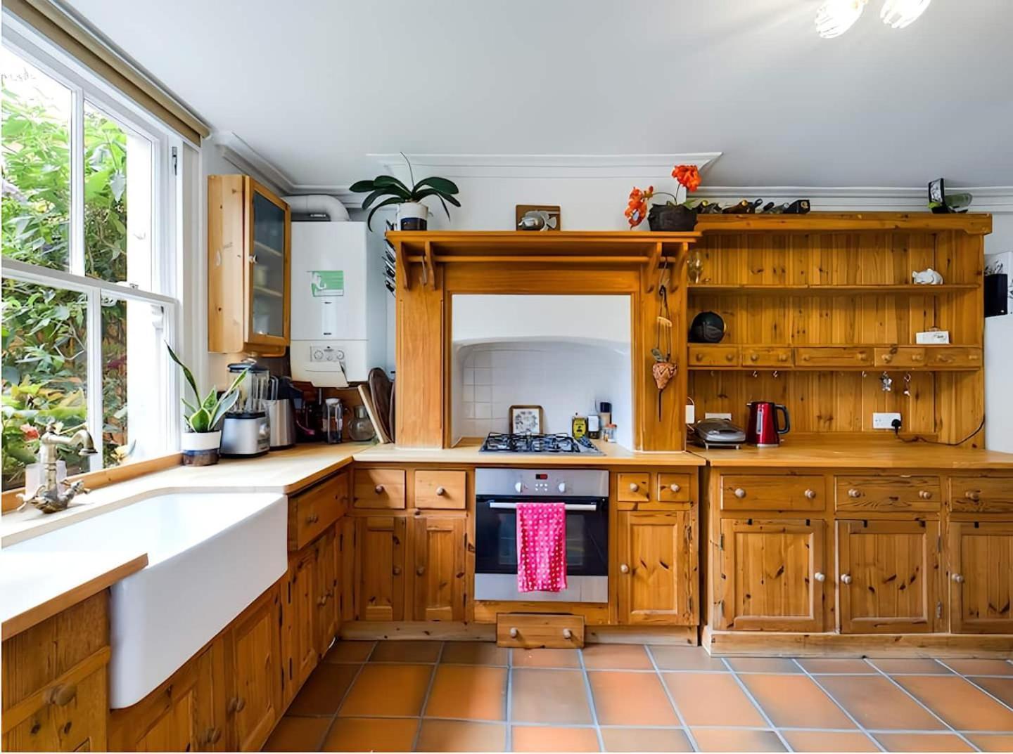 The Clapham Apartment With Private Patio London Kültér fotó